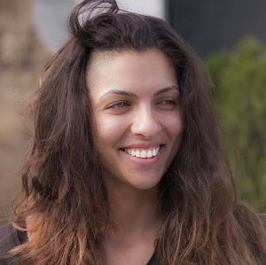 Meet your Posher, Lana